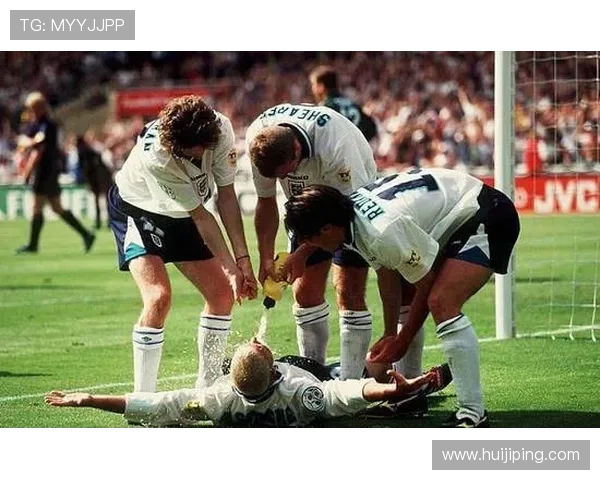 朴茨茅斯俱乐部百年荣光与重生之路探寻英伦足球精神传承