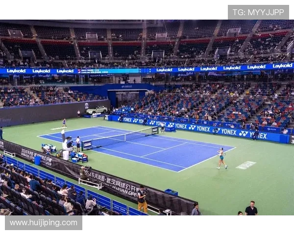 网球赛季精彩不断 大满贯赛事迎来新一轮激烈角逐